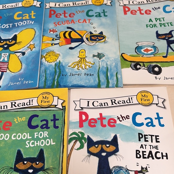 Bundle of Children’s Books & LEGO Telling Time Flashcards & My Writing Words - Picture 2 of 16